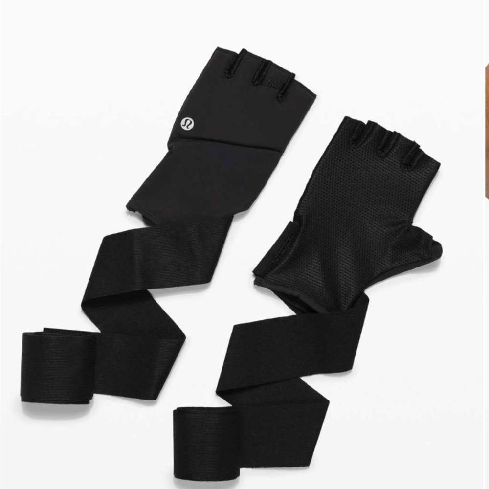 NWT Lululemon License to Train Boxing Wraps M/L